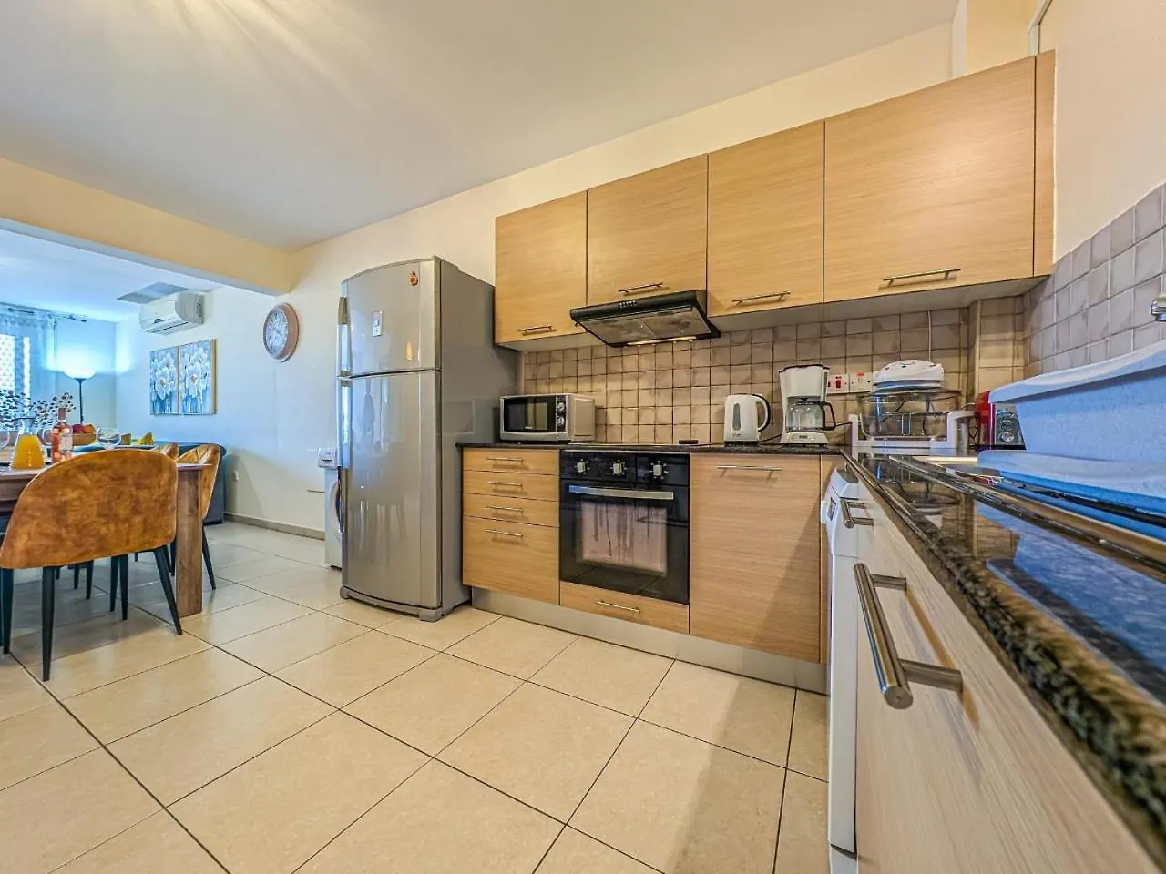 Nissi Beach Pool View Apartment Free Wifi アヤナパ 0*,