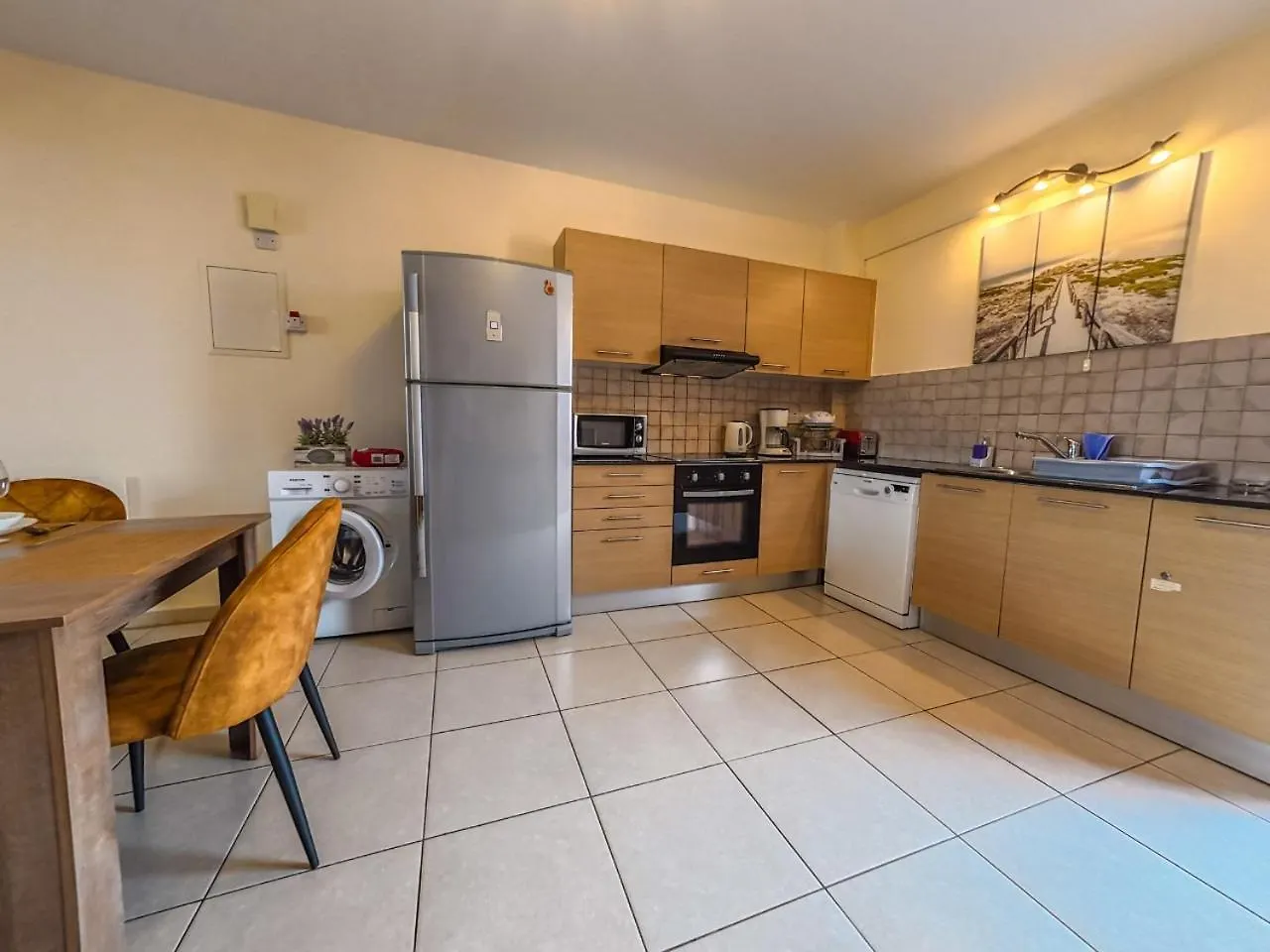 Nissi Beach Pool View Apartment Free Wifi アヤナパ